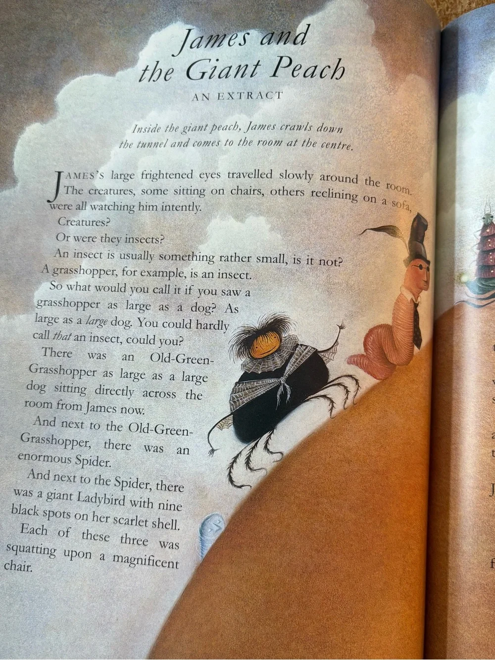 The Roald Dahl Treasury- Hardcover 🎁